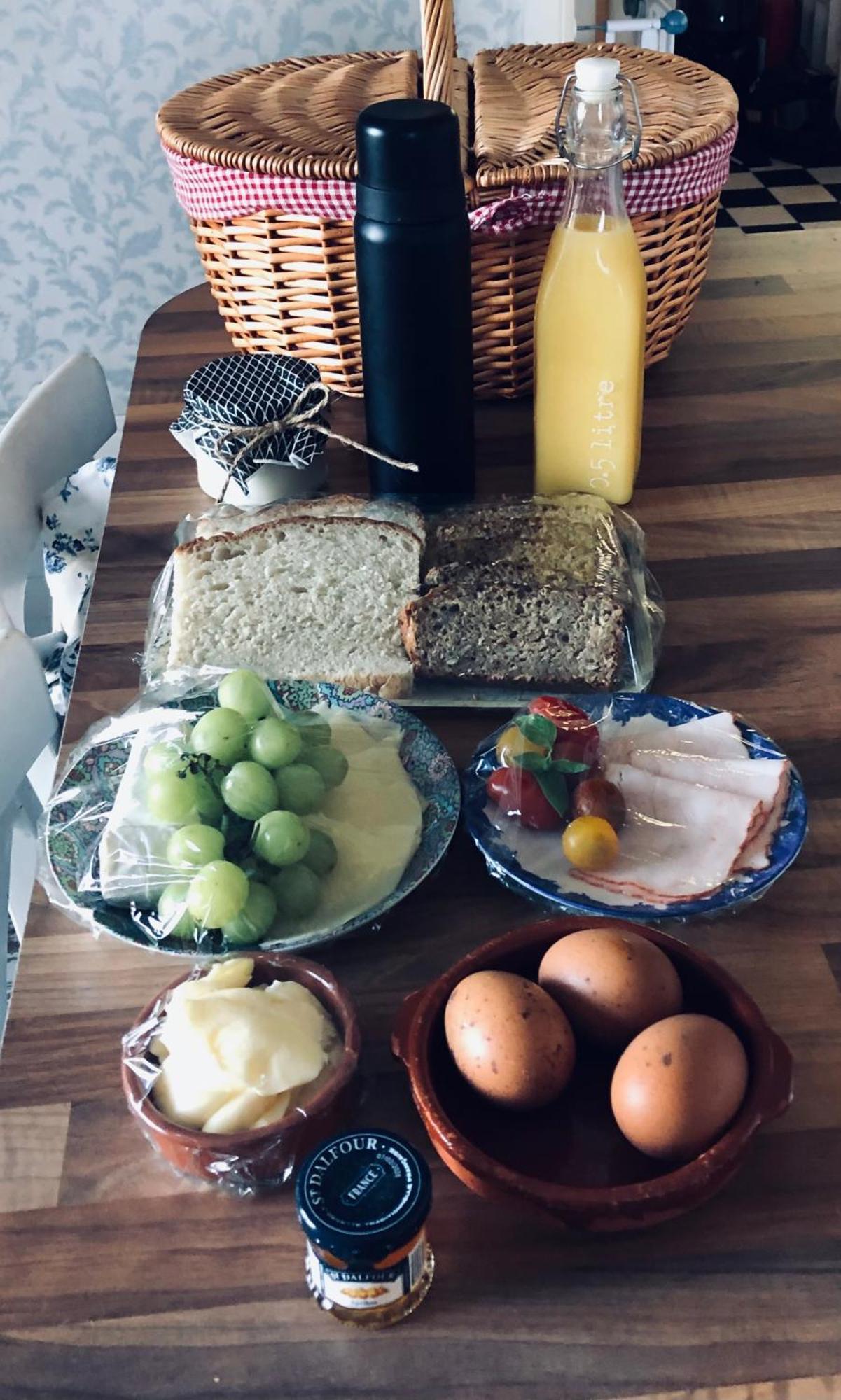 Egen Stuga Och Vedeldad Bastu Linghed Bagian luar foto